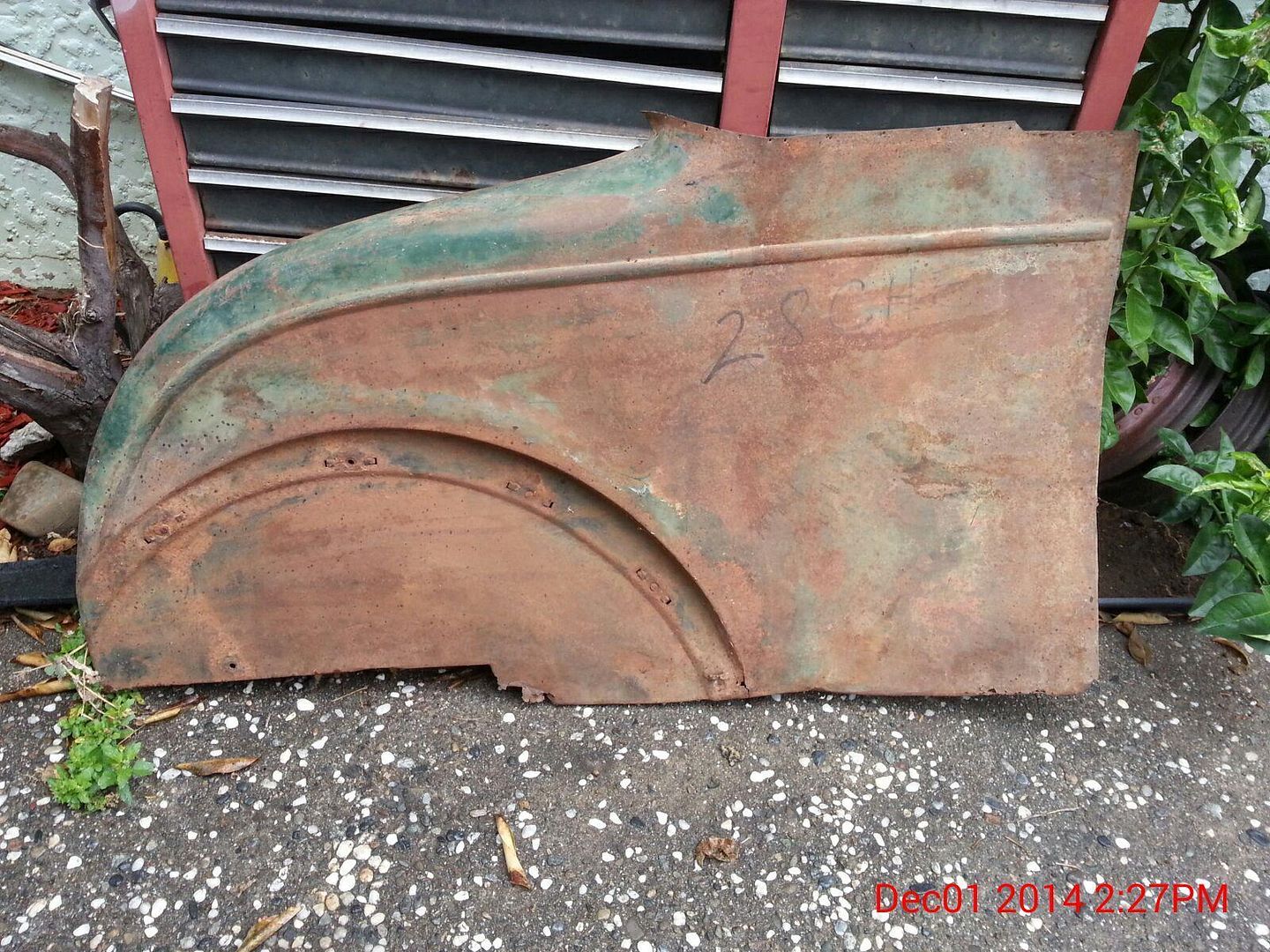 Collection of antique car body parts | The H.A.M.B.